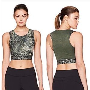 Sports bra crop top
